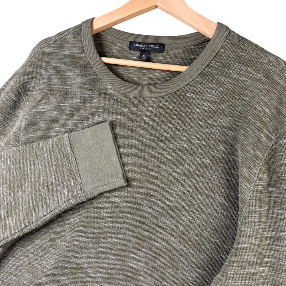 Banana Republic Core Temp Waffle Knit Crew Neck Shirt Olive Green Heather XL